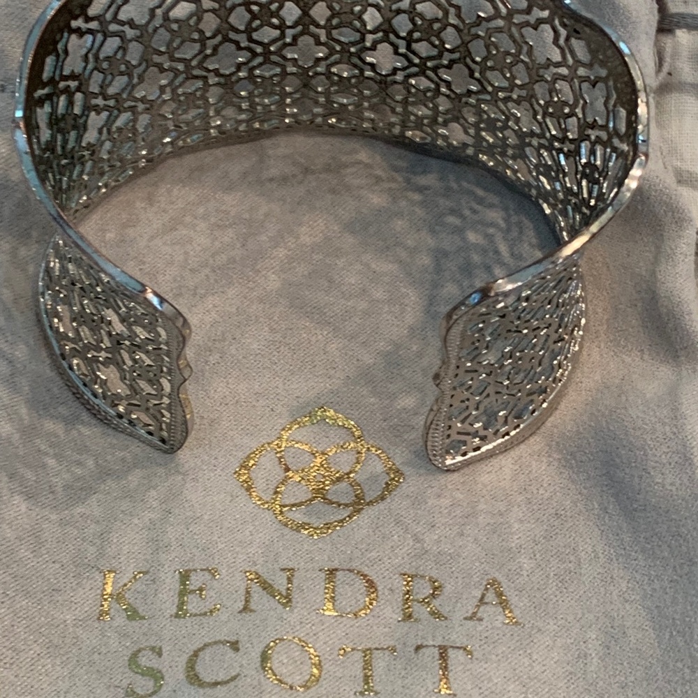KENDRA SCOTT CUFF BRACELET